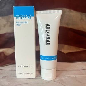 Rodan + Fields Face Mask